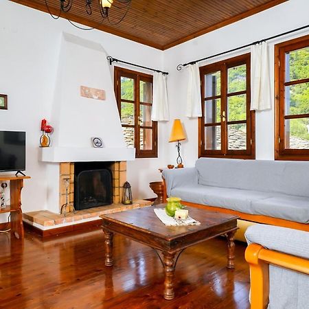 Villa Nina Panagia  Buitenkant foto