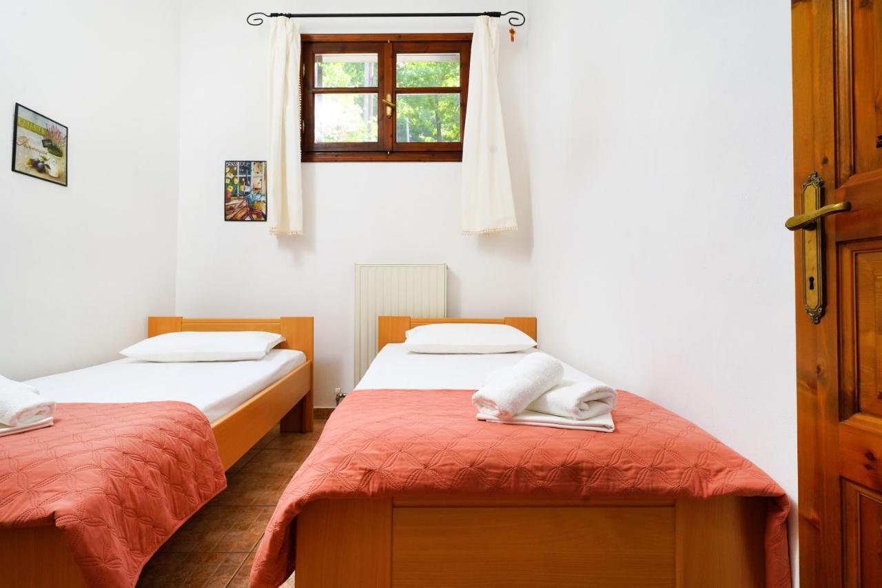 Villa Nina Panagia  Buitenkant foto