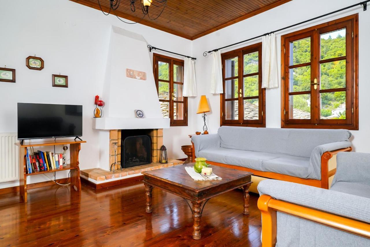 Villa Nina Panagia  Buitenkant foto